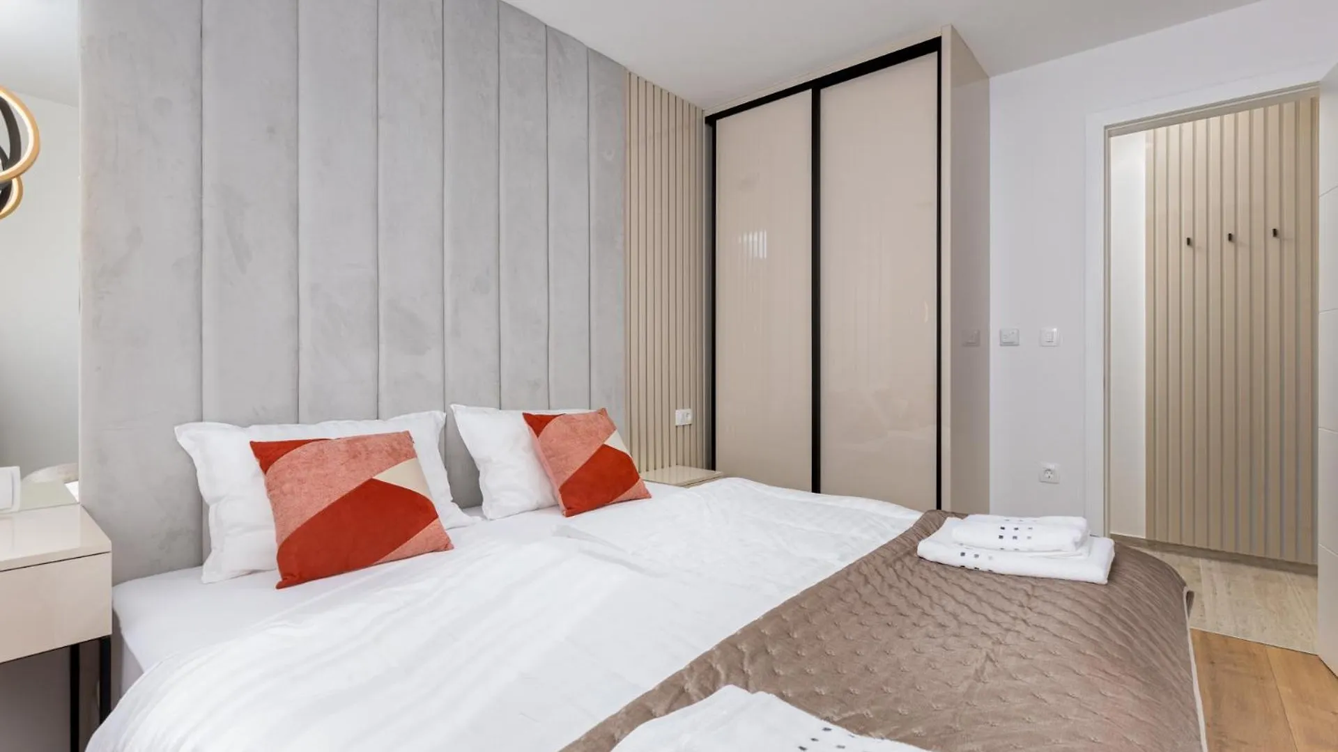 Apartman Maris Sa Privatnim Bazenom Apartment Vantacici