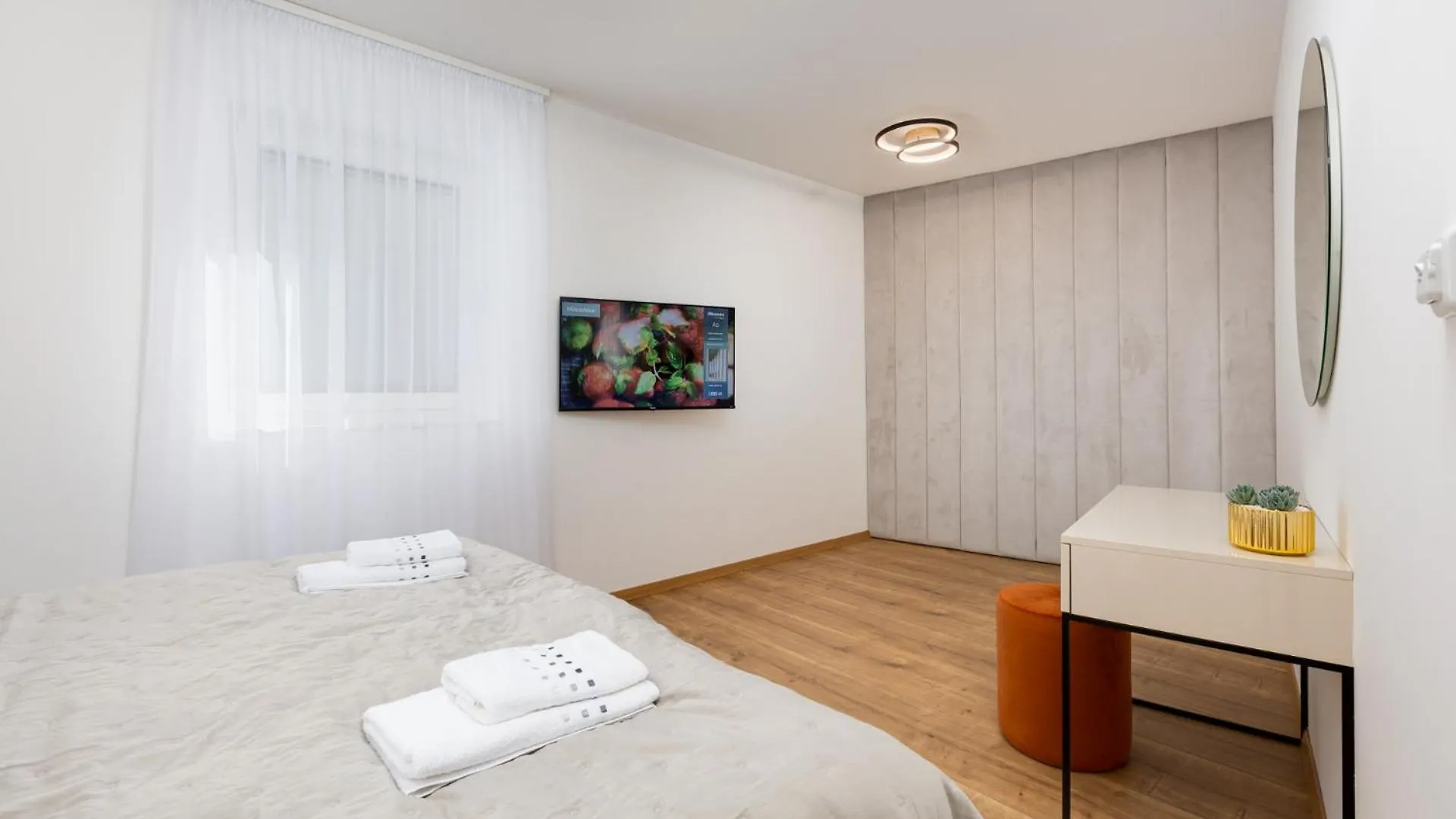 Apartman Maris Sa Privatnim Bazenom Apartment Vantacici